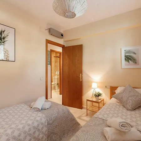 Sitges Holiday Apartment Apartamento *