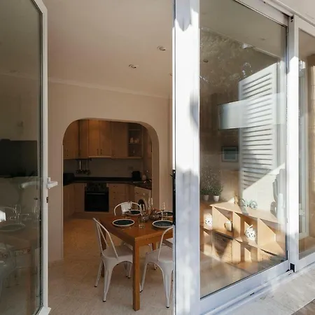 Sitges Holiday Apartment Apartamento