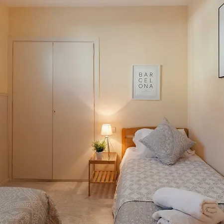 Sitges Holiday Apartment דירה