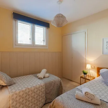 شقة Sitges Holiday Apartment سيدجيس