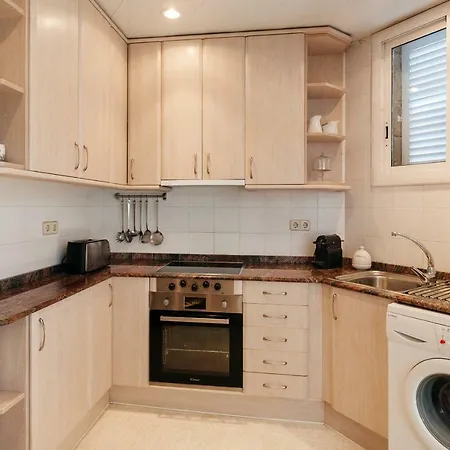 شقة Sitges Holiday Apartment سيدجيس